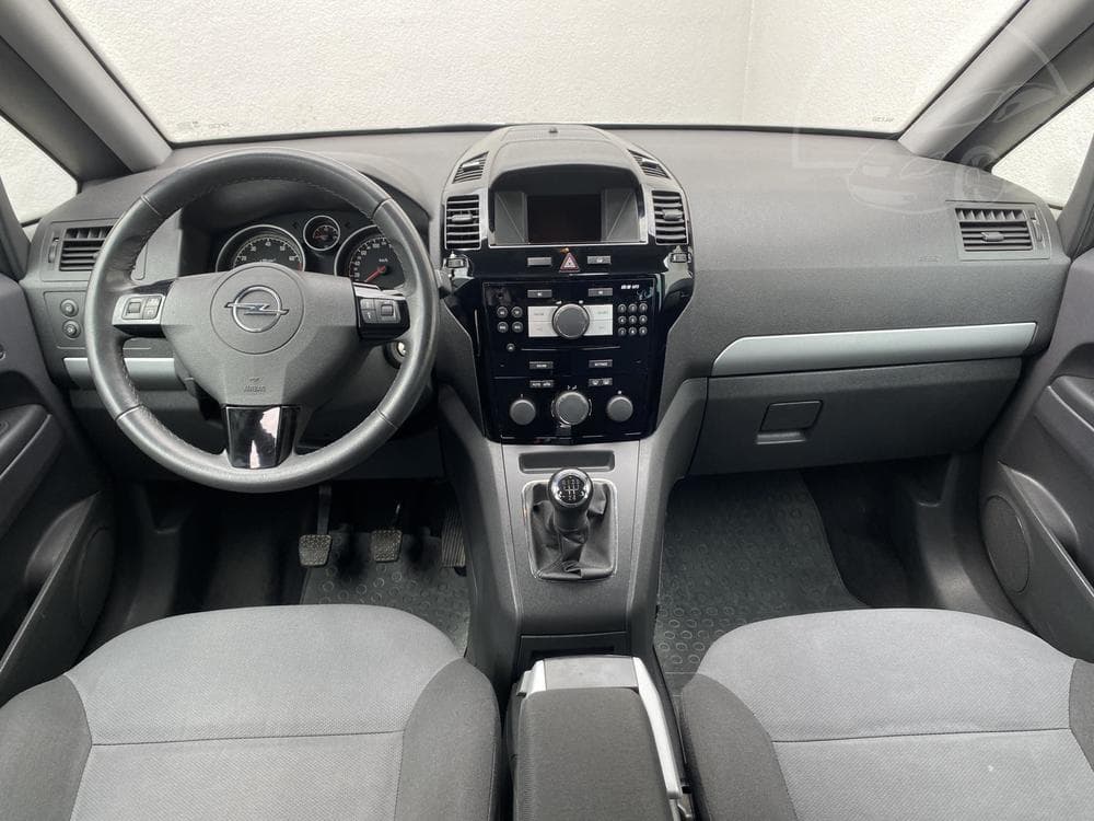 2010 Opel ZAFIRA - 8