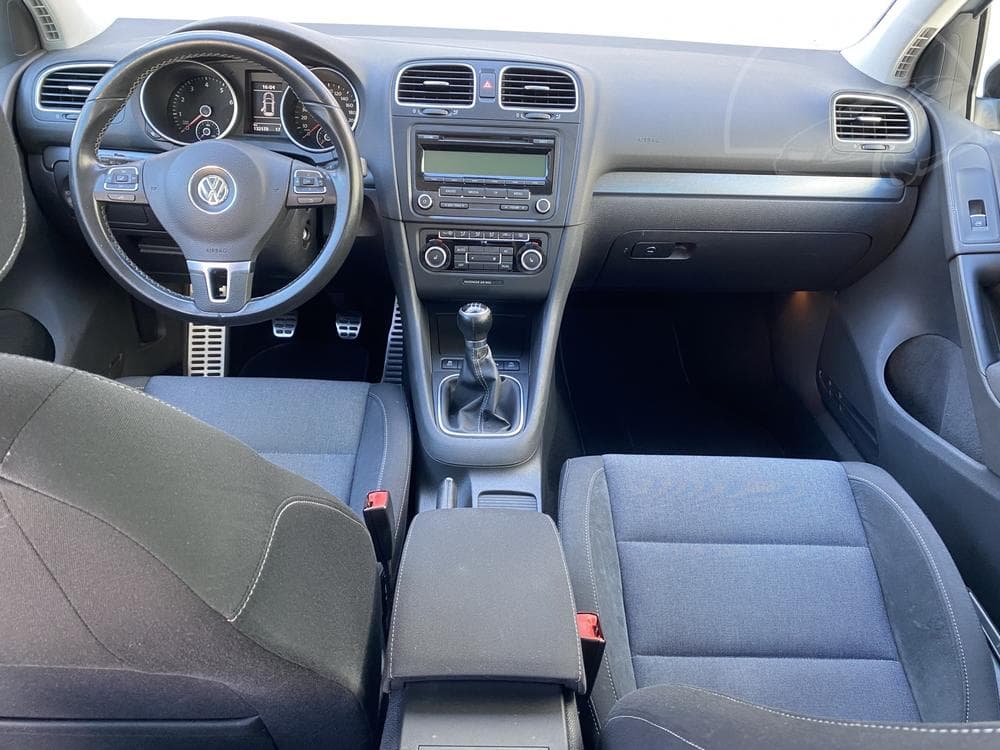 2011 Volkswagen GOLF - 15