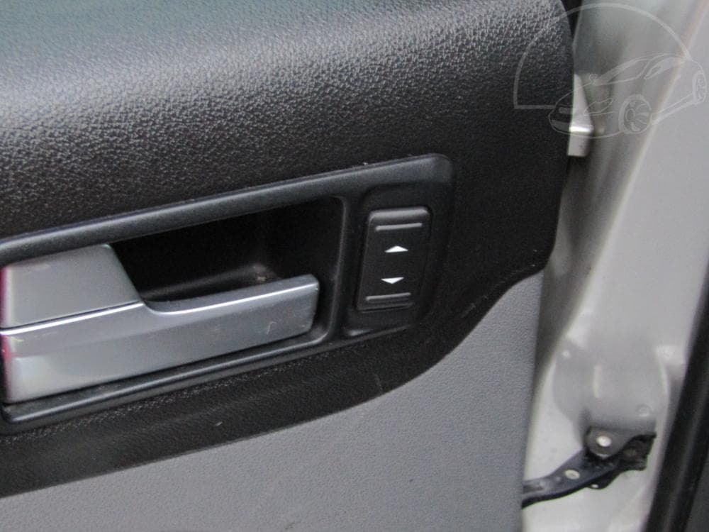 2010 Ford FOCUS - 12