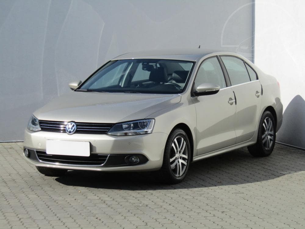2012 Volkswagen JETTA - 3