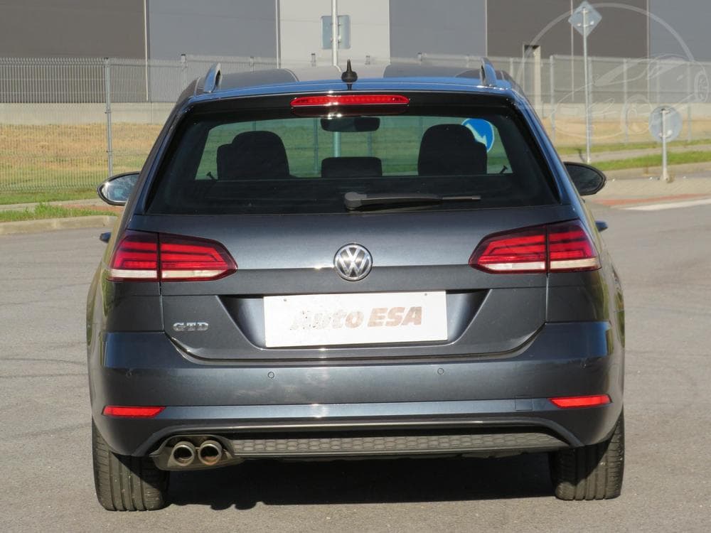 2017 Volkswagen Golf - 6