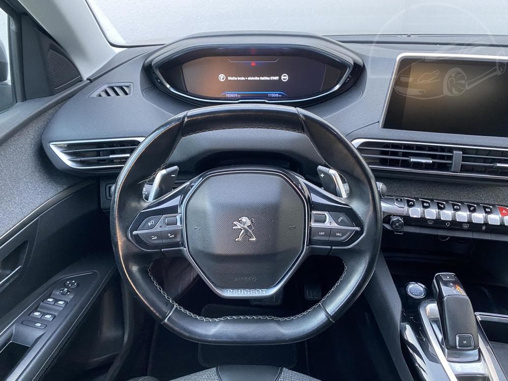 2019 Peugeot 3008 - 31