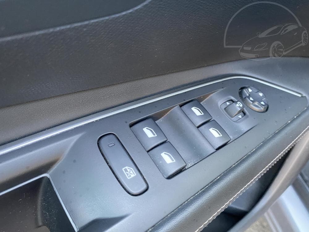 2019 Peugeot 3008 - 37