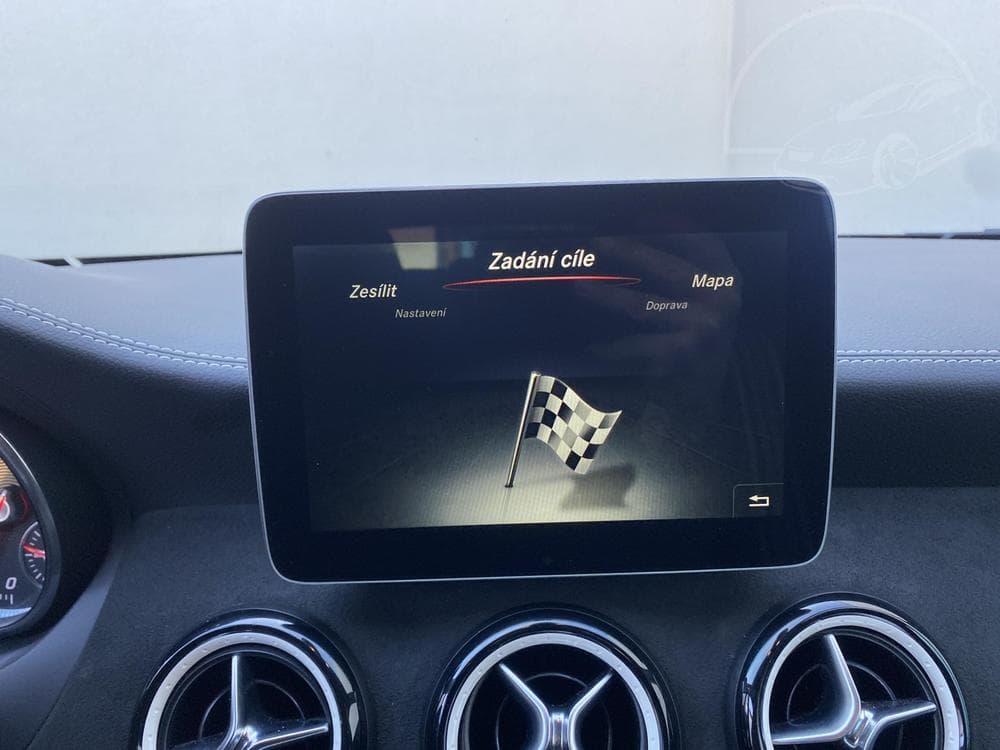 2017 Mercedes-Benz CLA - 61