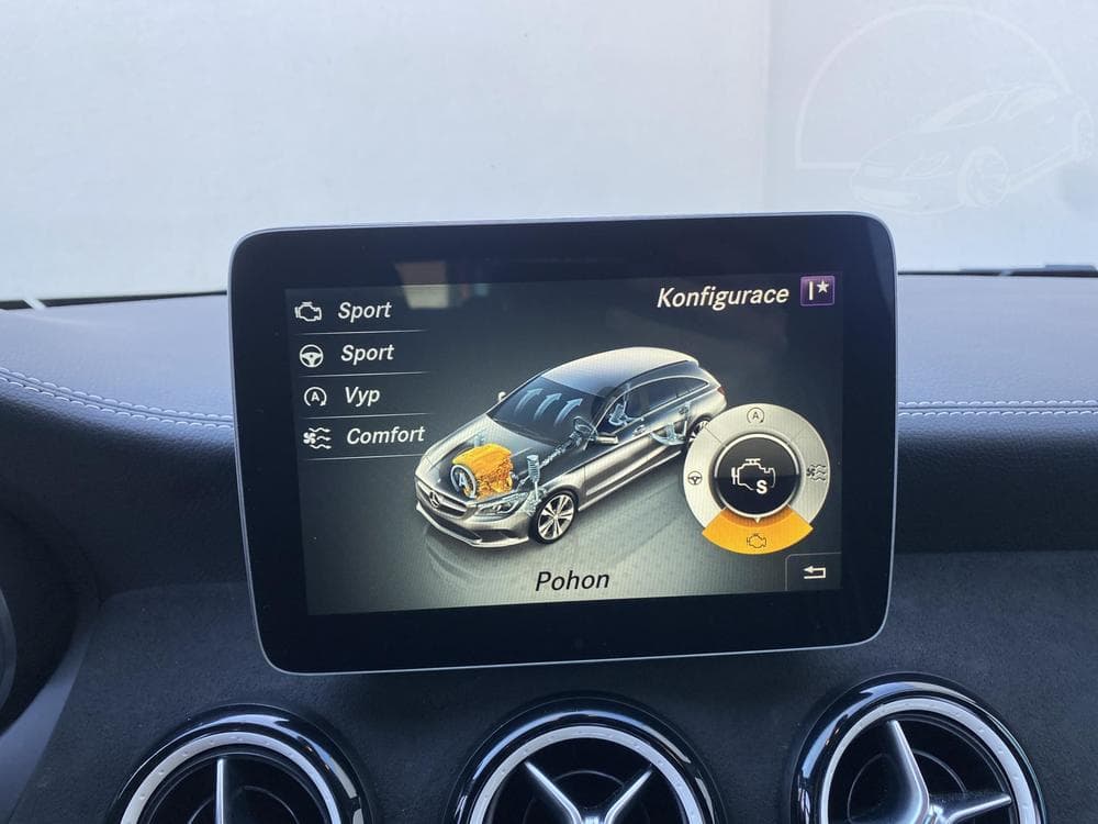 2017 Mercedes-Benz CLA - 69