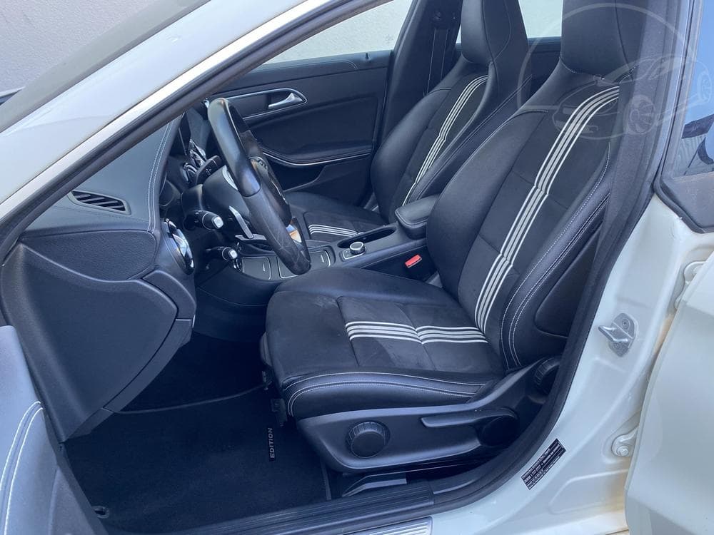 2017 Mercedes-Benz CLA - 33