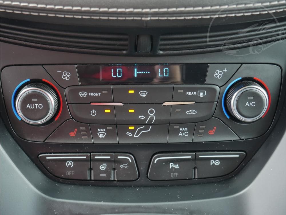 2017 Ford KUGA - 15