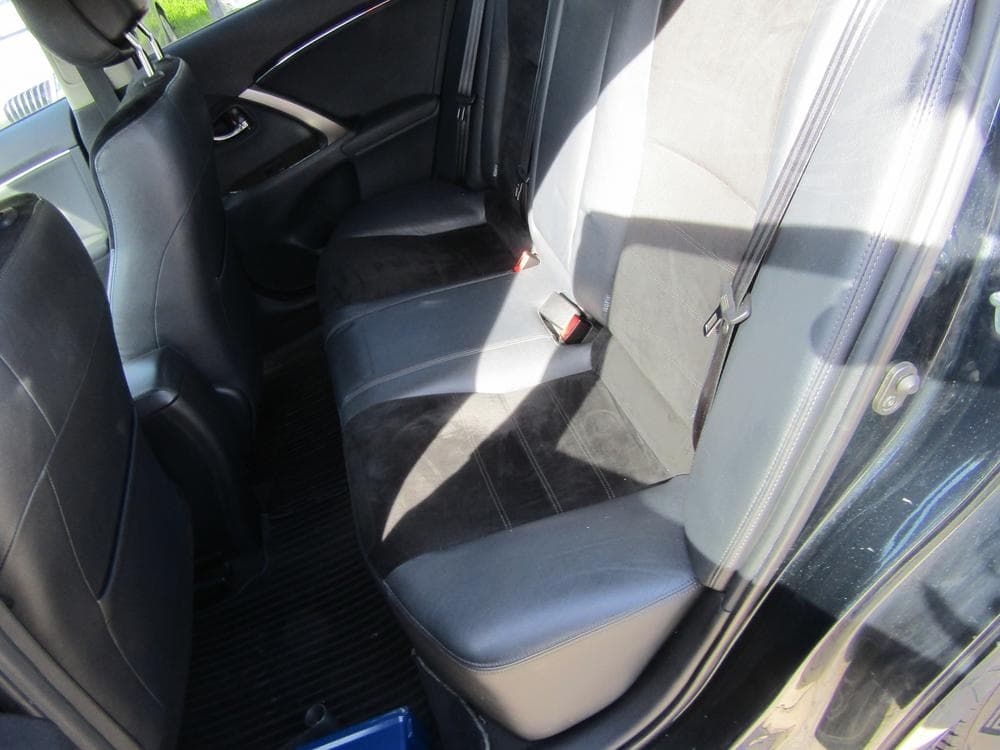 2013 Toyota AVENSIS - 10