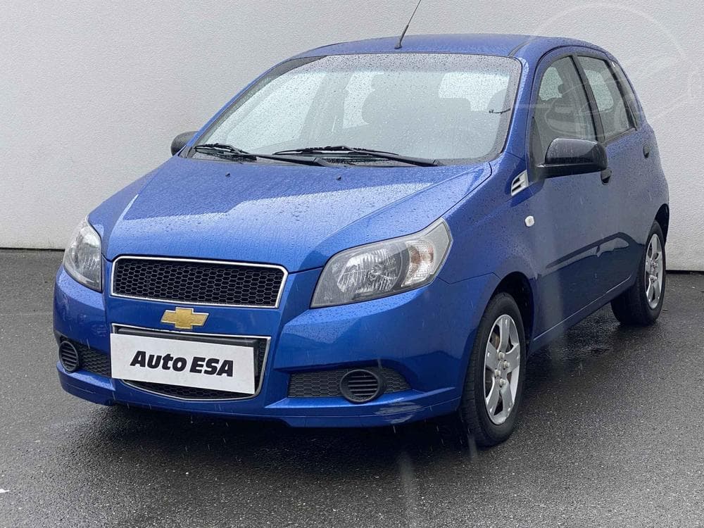 2011 Chevrolet AVEO - 3