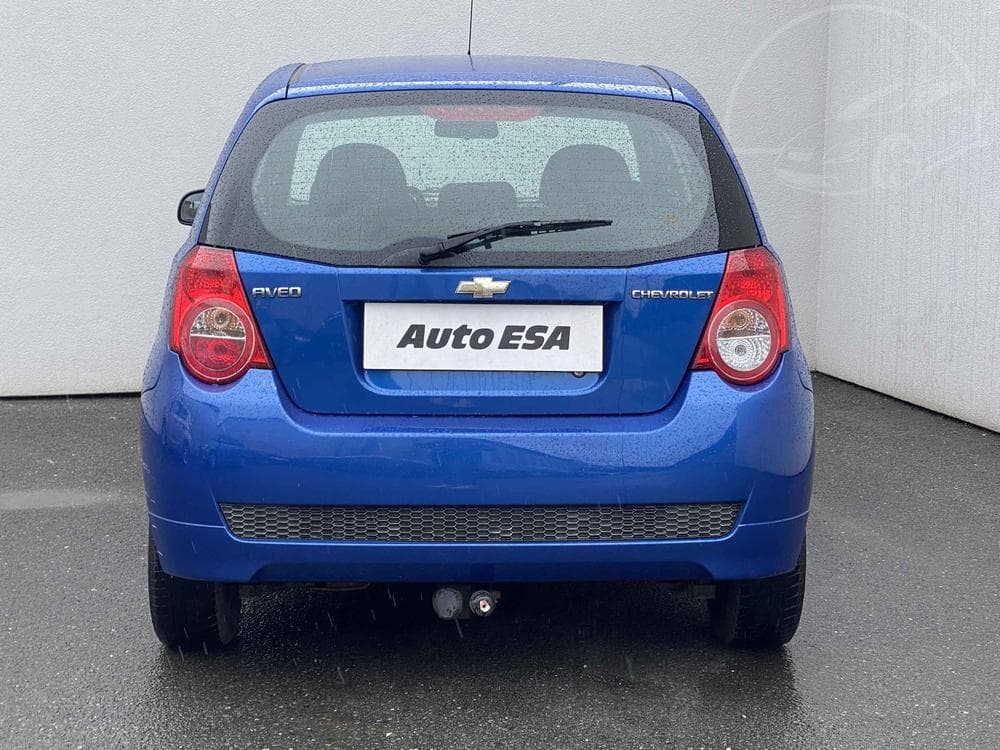 2011 Chevrolet AVEO - 5