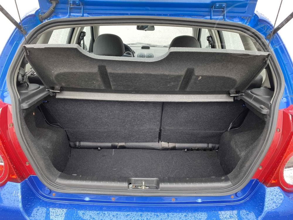 2011 Chevrolet AVEO - 7