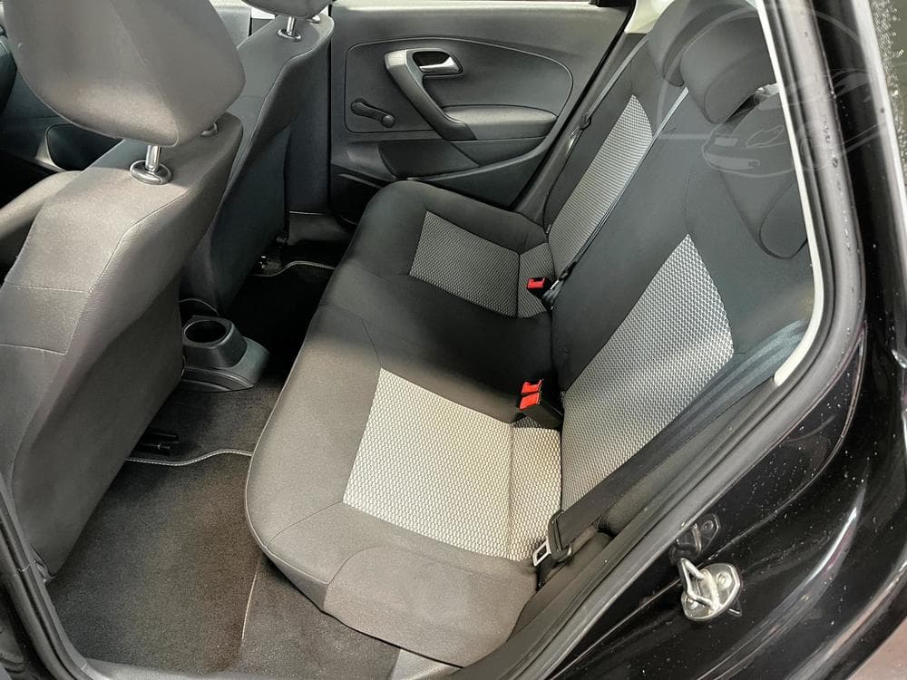 2010 Volkswagen POLO - 37