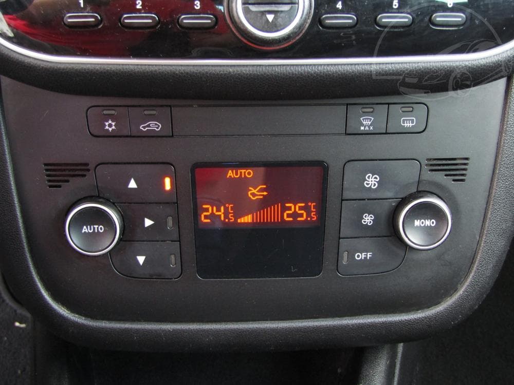2012 Fiat PUNTO - 13