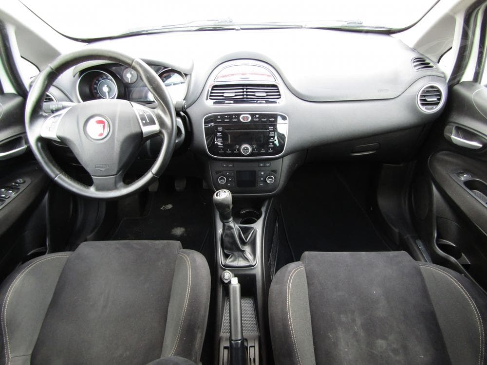 2012 Fiat PUNTO - 8