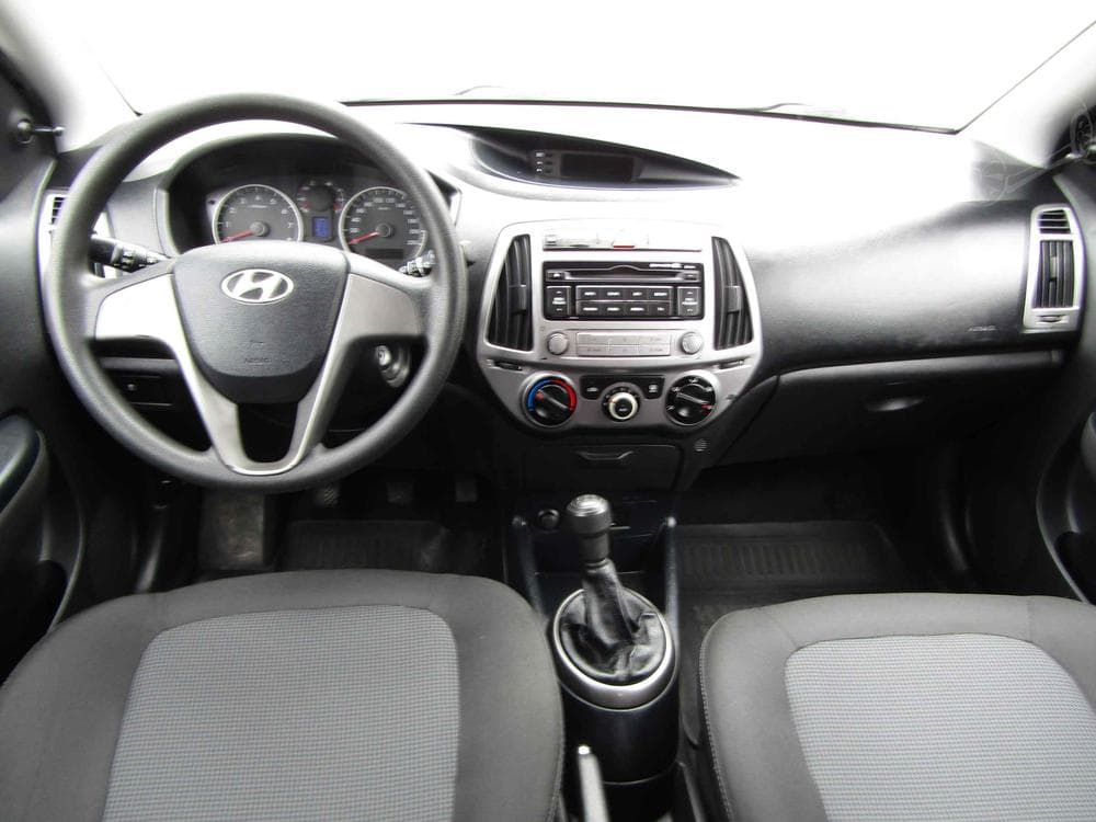2014 Hyundai i20 - 8