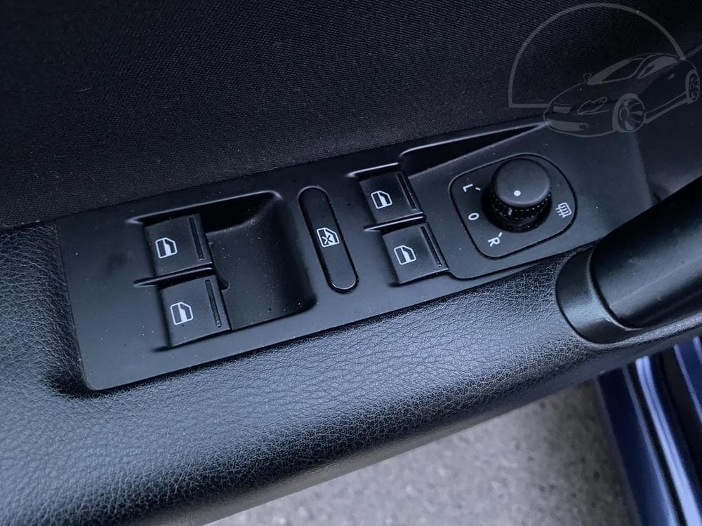 2014 Volkswagen PASSAT - 11