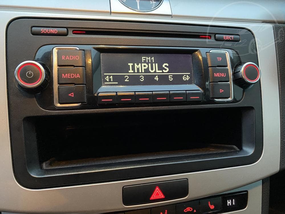 2014 Volkswagen PASSAT - 14