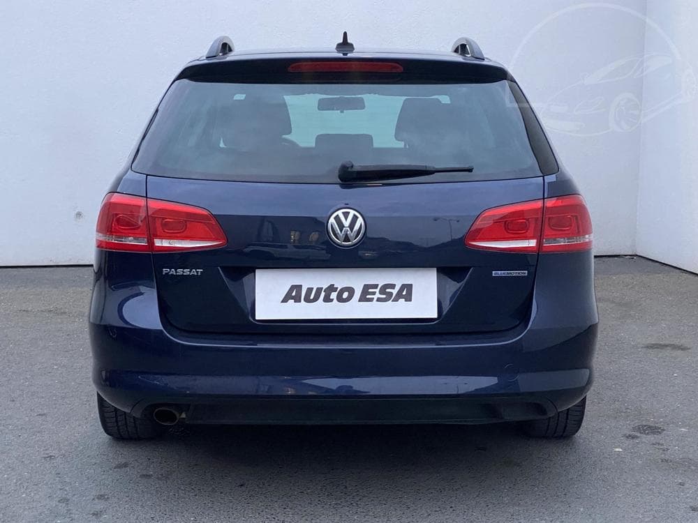 2014 Volkswagen PASSAT - 5