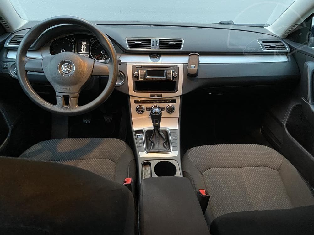 2014 Volkswagen PASSAT - 8