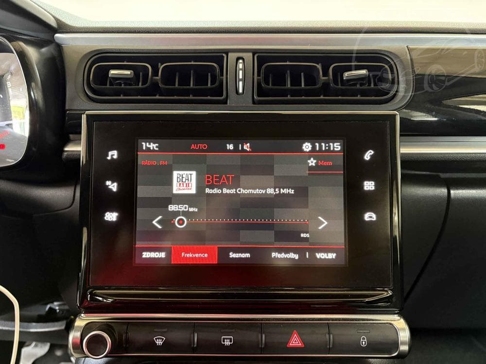 2018 Citroen C3 - 11