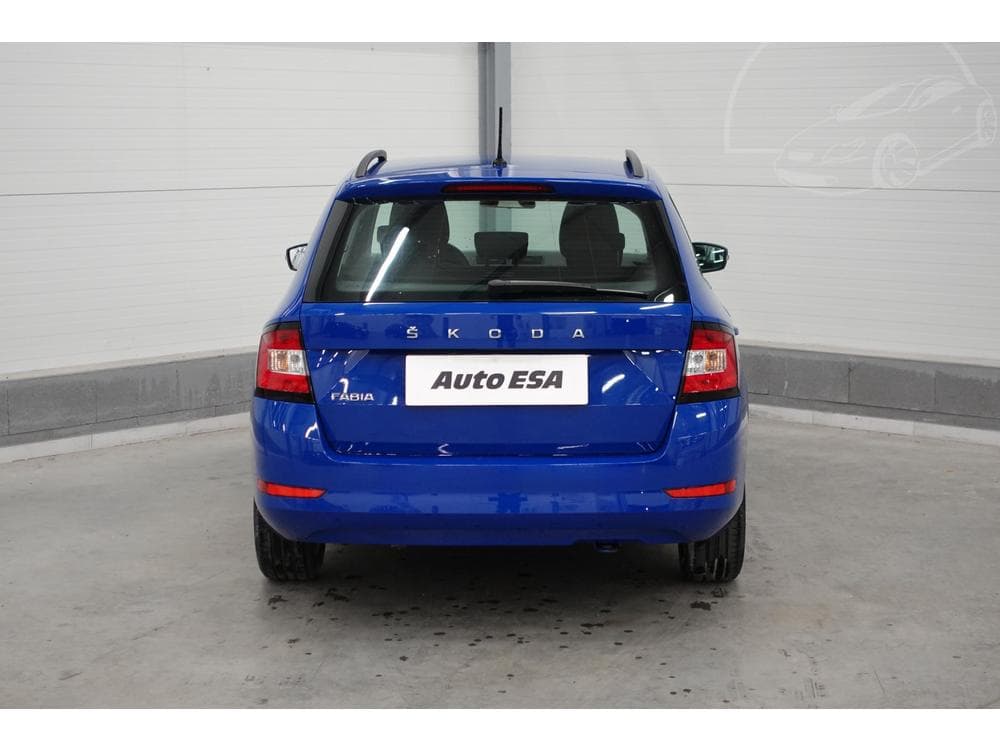 2021 Škoda FABIA - 9