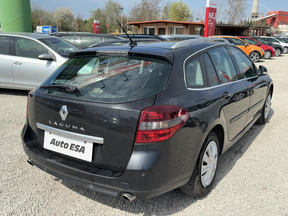 2010 Renault LAGUNA - 13