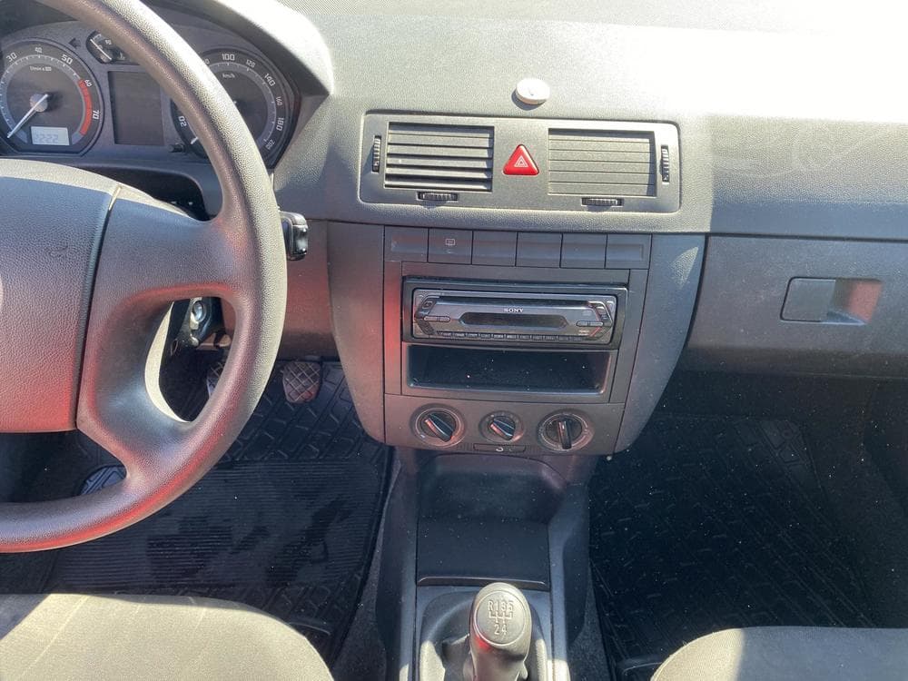 2005 Škoda FABIA - 27
