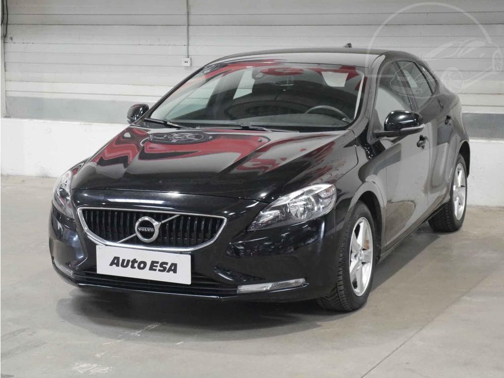 2017 Volvo V40 - 3