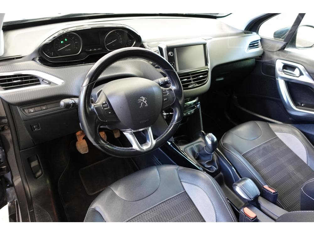 2017 Peugeot 2008 - 20