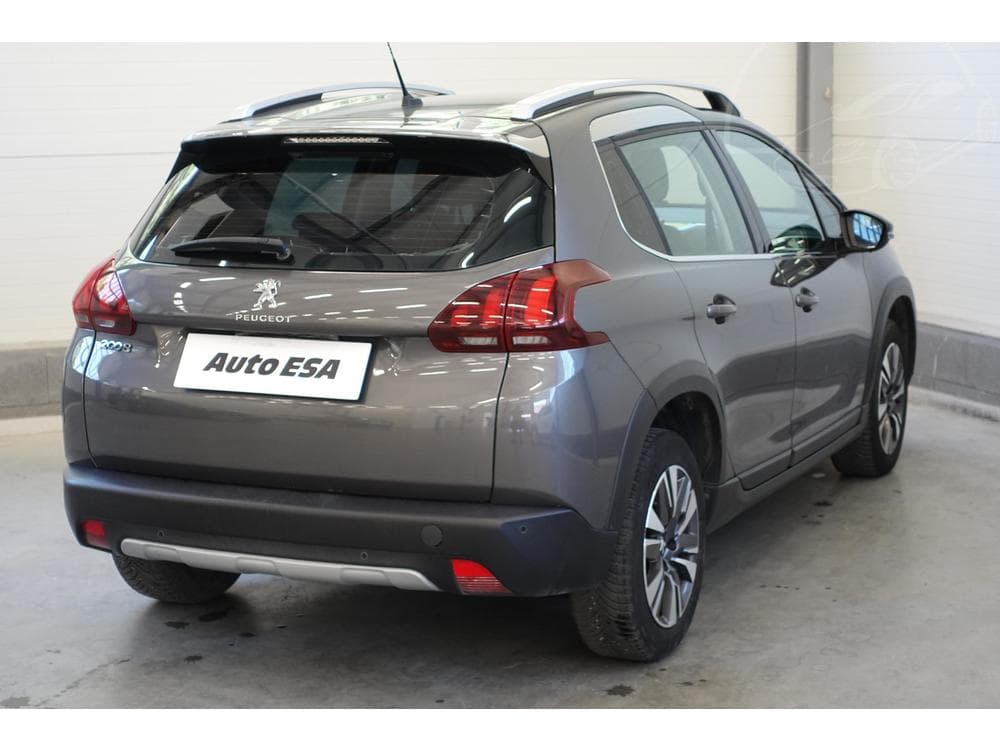 2017 Peugeot 2008 - 6