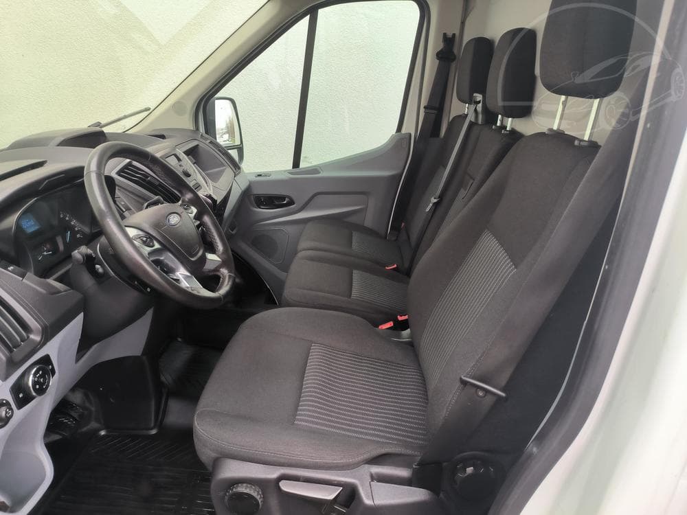 2018 Ford Transit - 19