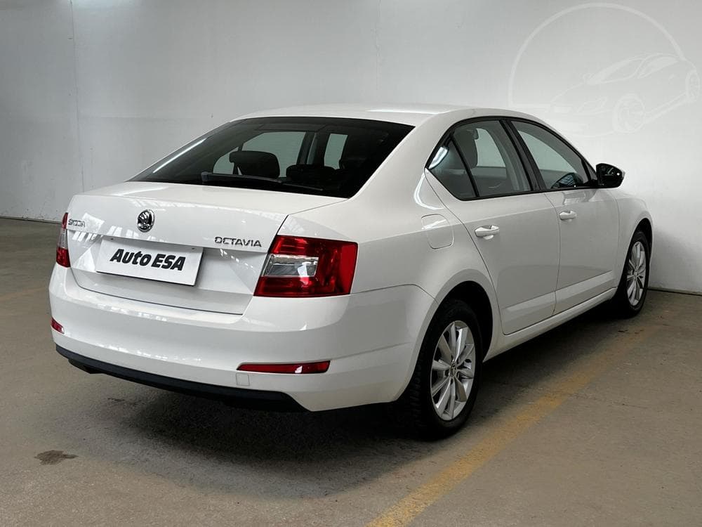 2015 Škoda OCTAVIA - 4