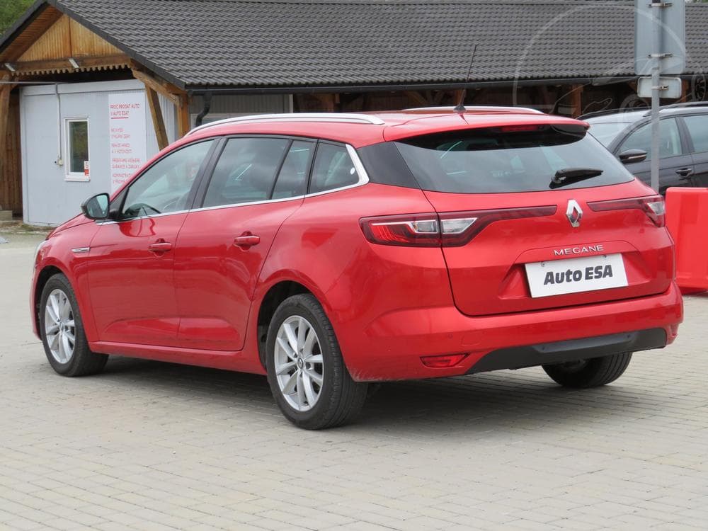 2017 Renault Megane - 6