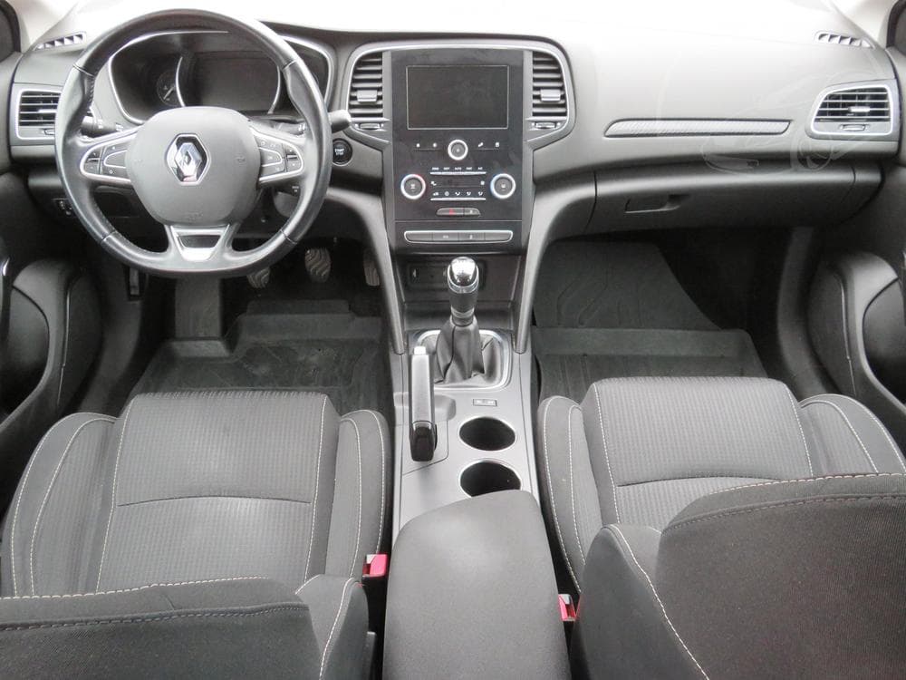 2017 Renault Megane - 8