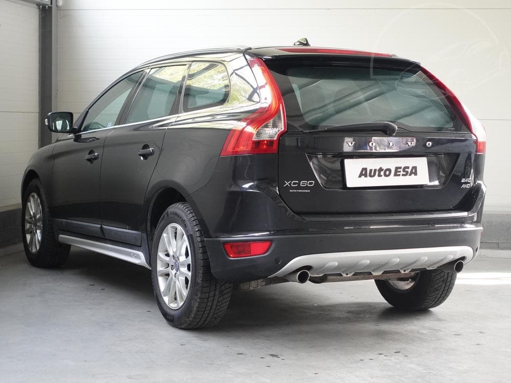 2010 Volvo XC60 - 11