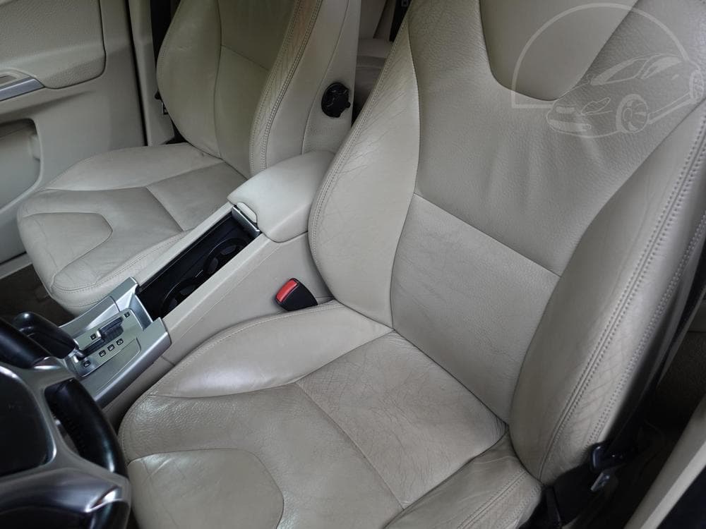 2010 Volvo XC60 - 17