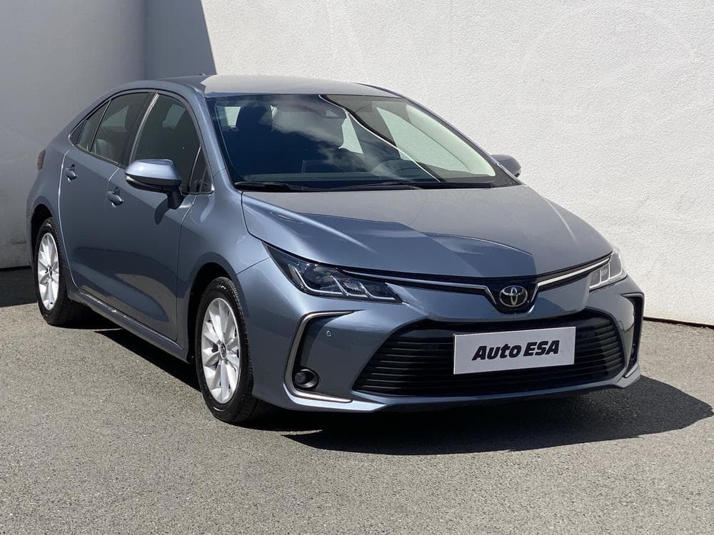 2023 Toyota COROLLA