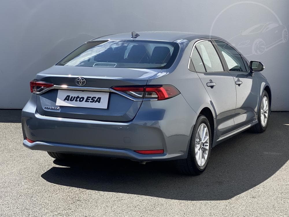 2023 Toyota COROLLA - 10