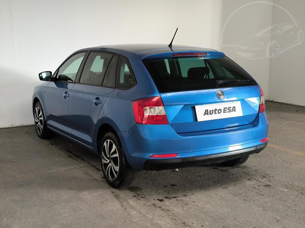 2014 Škoda RAPID - 13