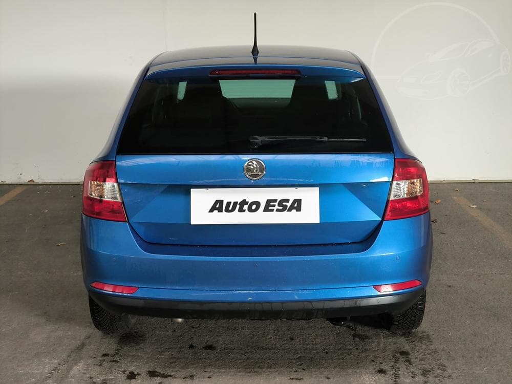 2014 Škoda RAPID - 17