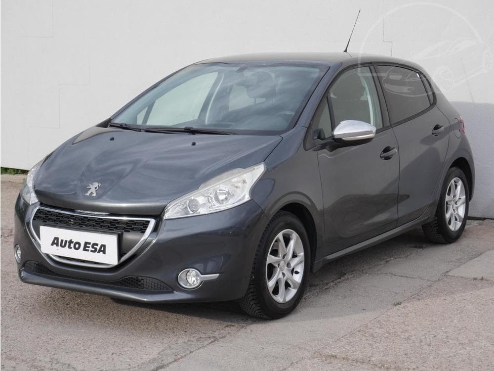 2013 Peugeot 208 - 3
