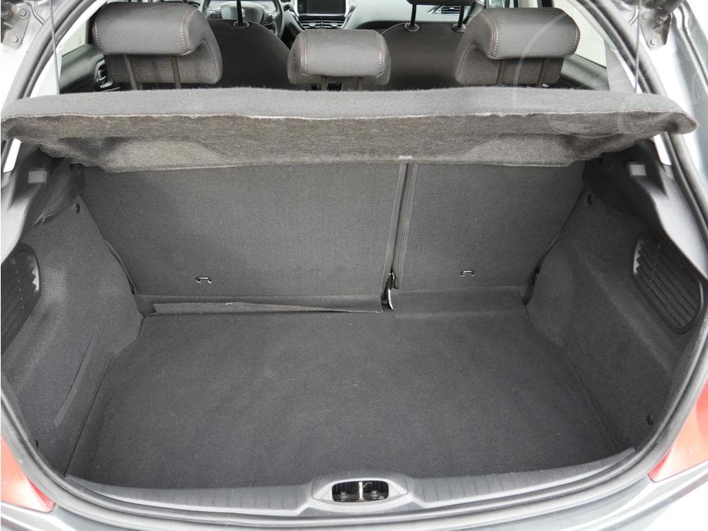2013 Peugeot 208 - 7