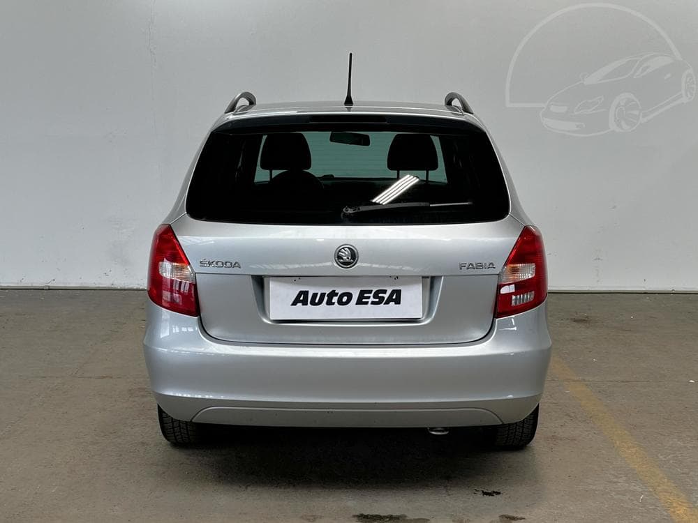 2014 Škoda FABIA - 5