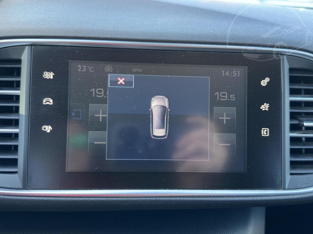 2017 Peugeot 308 - 15