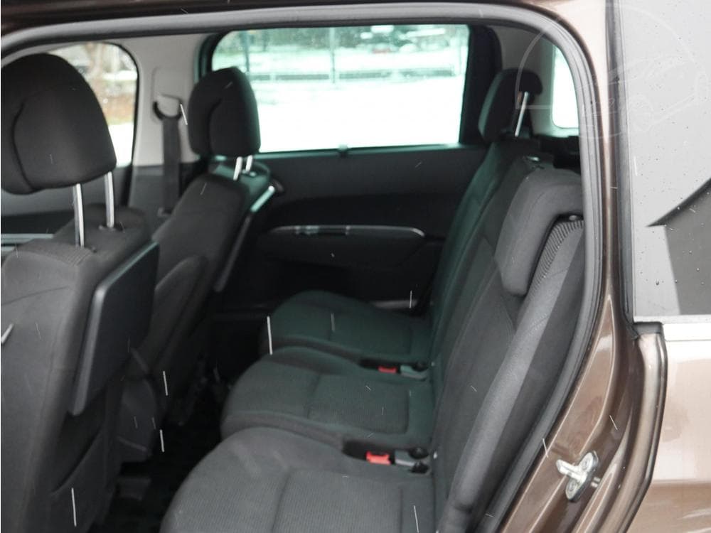 2015 Peugeot 5008 - 10