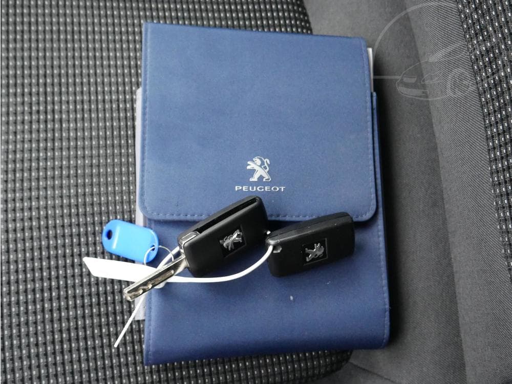 2015 Peugeot 5008 - 18