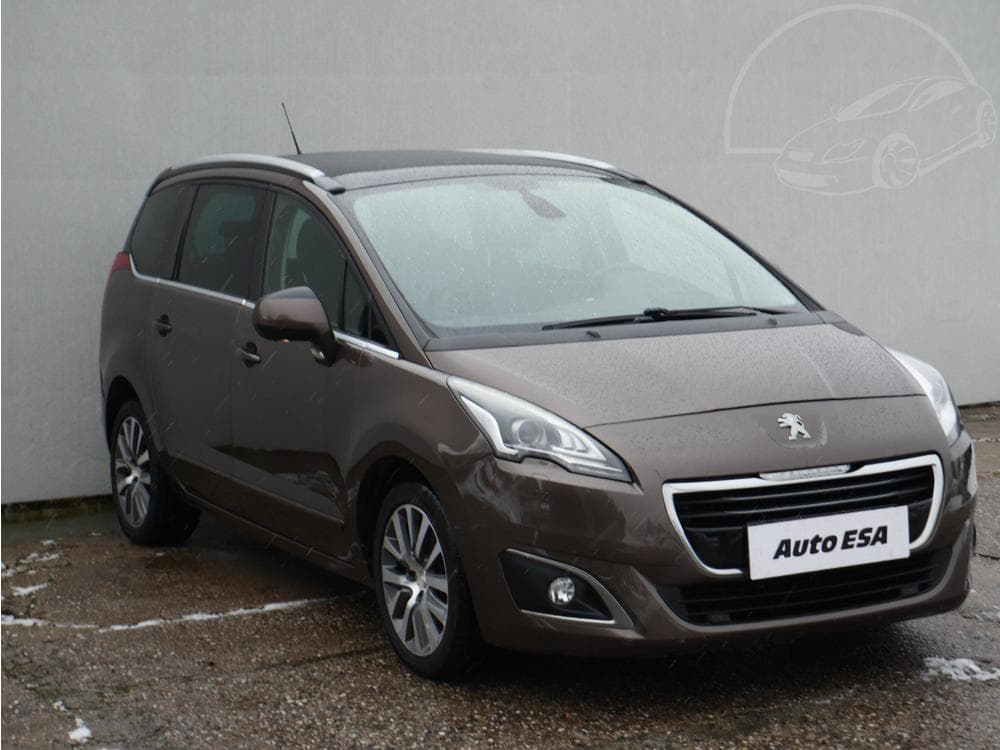 Peugeot 5008 2.0 HDi, ČR