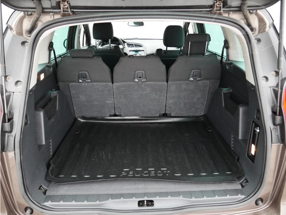 2015 Peugeot 5008 - 7