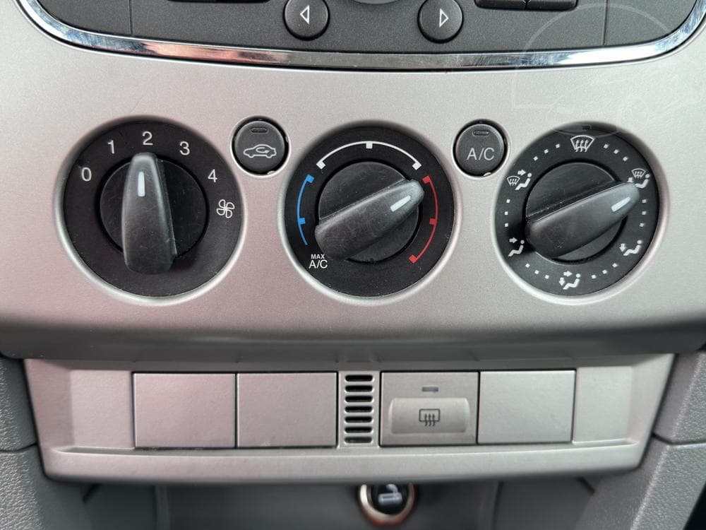 2011 Ford FOCUS - 14