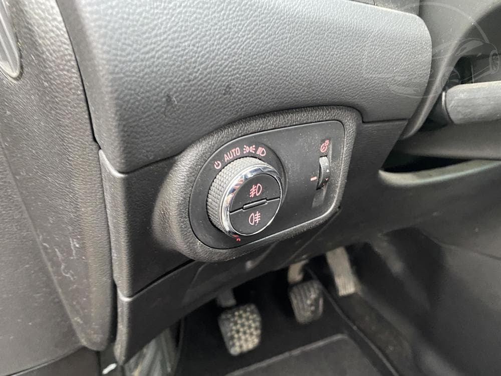 2015 Opel Zafira - 29